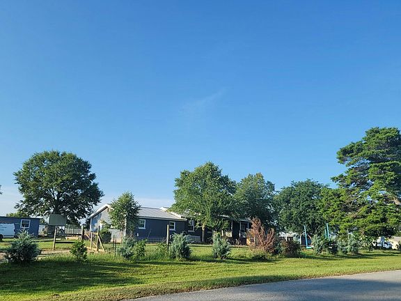 4th image of 7365 Eddins Rd