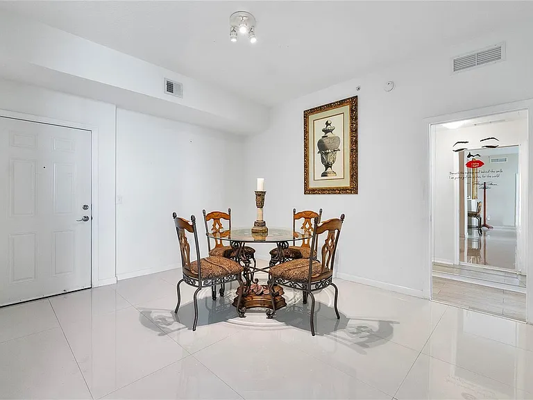 625 Casa Loma Blvd #1608 — Photo 17