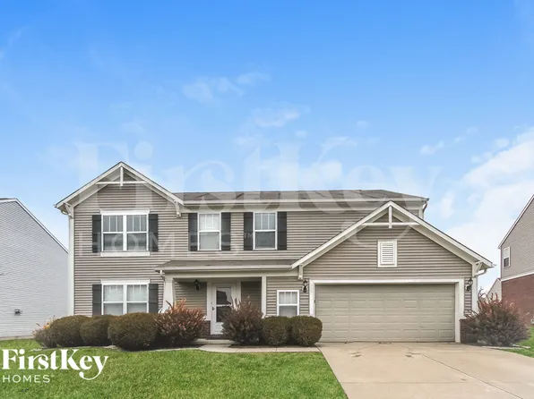 1303 Windswept Dr, Greenwood, IN 46143