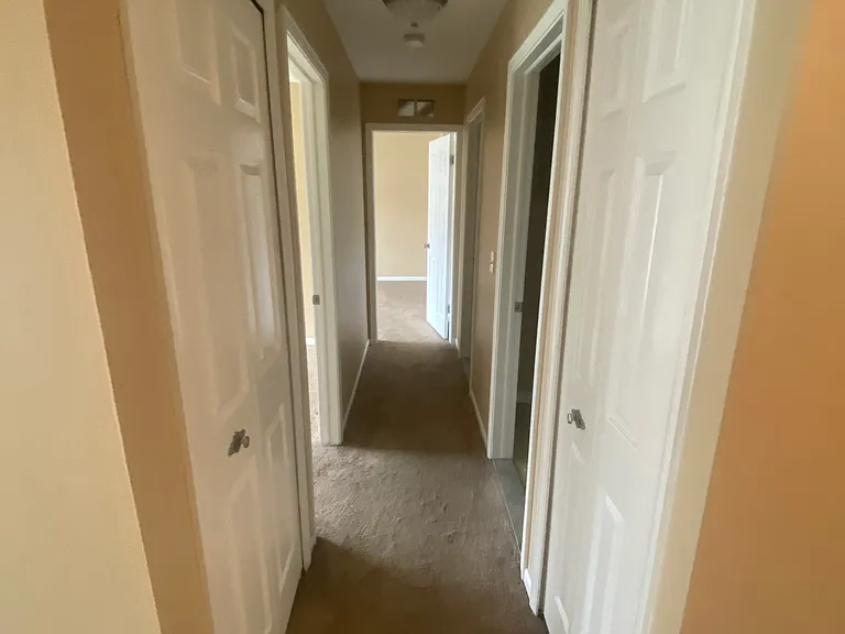 506 Sunset Ln — Photo 8
