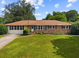 8 Cameo Dr, Rome, GA 30165