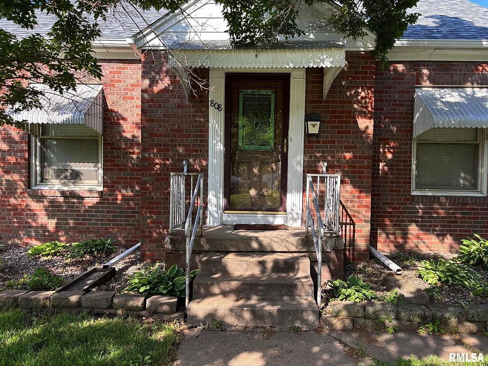 1st image of 808 S Dittmer St