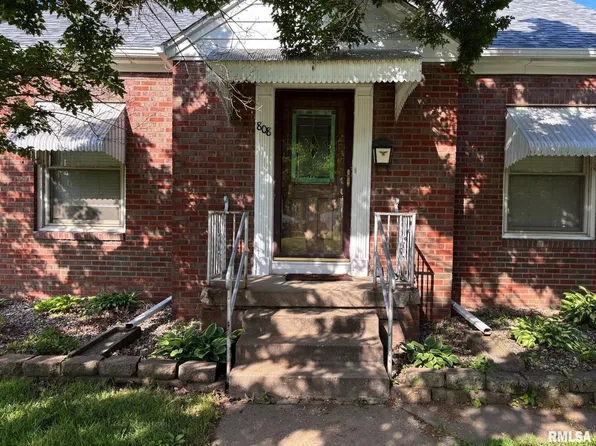 808 S Dittmer St, Davenport, IA 52802