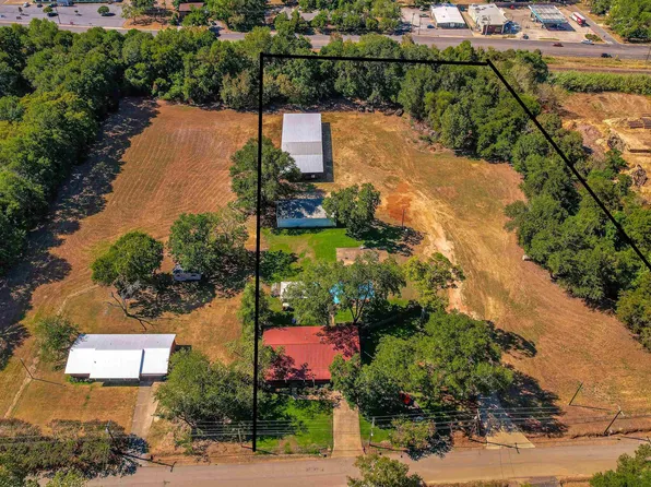 309 Myrtle Dr, Jacksonville, TX 75766