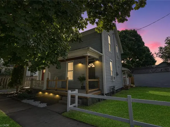 8 Elizabeth St, Saint Catharines, ON L2R 2L1