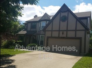 15004 Horton St, Overland Park, KS 66223