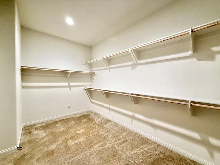 32463 McKiernan Ln — Photo 32