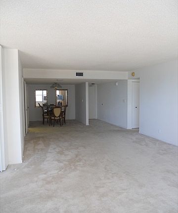 4th image of 3500 Galt Ocean Dr APT 416