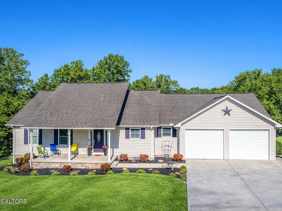 1st image of 107 River Rd