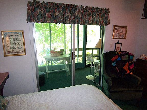 2nd image of 301 Andover Pt