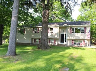 600 Eagle Valley Rd, Tuxedo Park, NY 10987