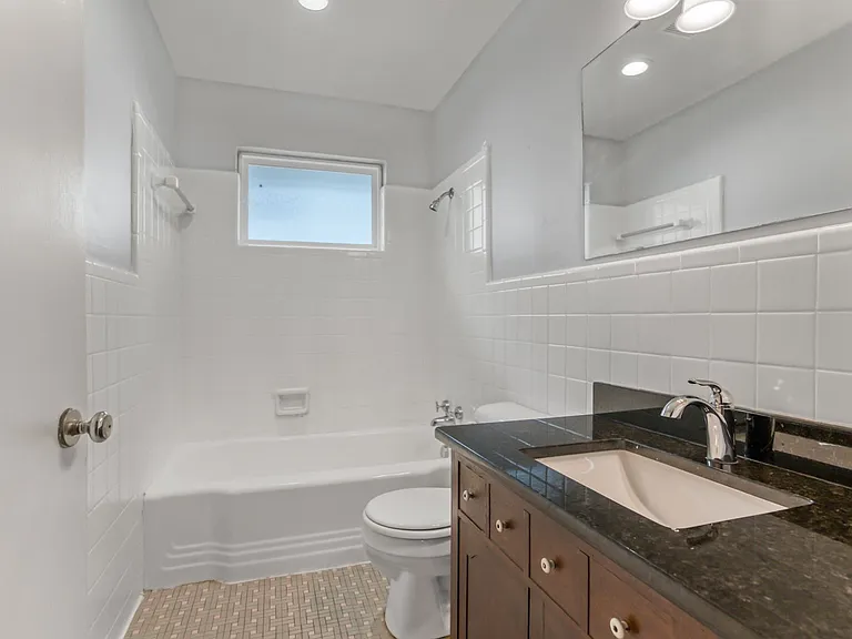 3 Garfield Cir #B — Photo 18