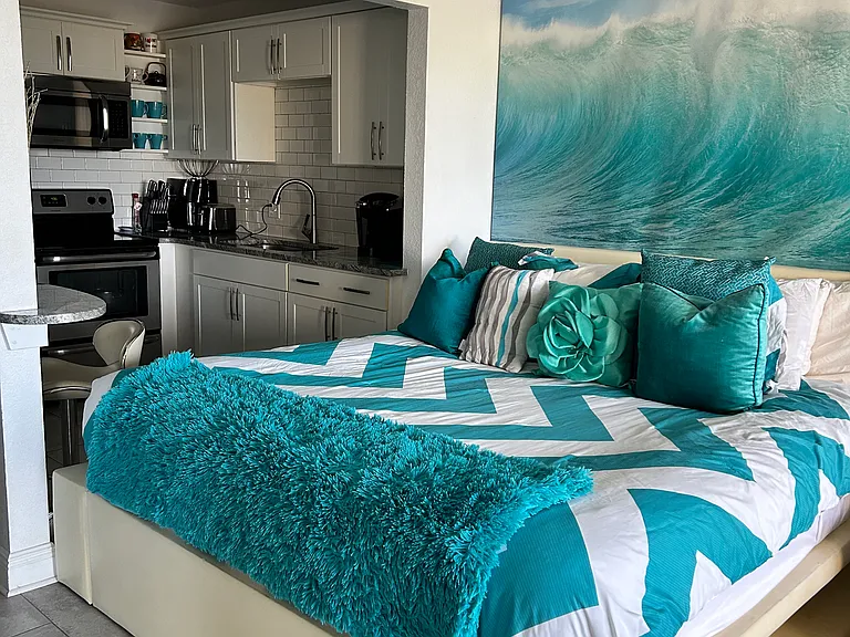 1230 Gulf Blvd #305 — Photo 11