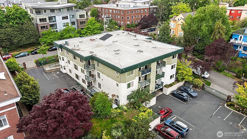 2nd image of 1818 18th Avenue #204