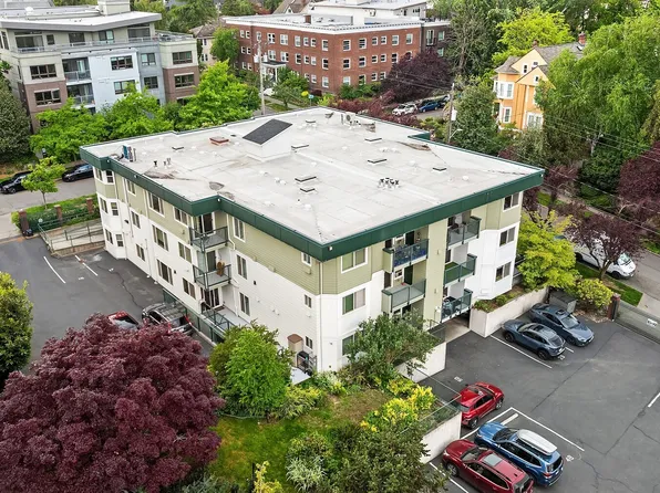 1818 18th Avenue #204, Seattle, WA 98122