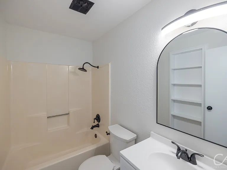 3610 Purdue Ln — Photo 7