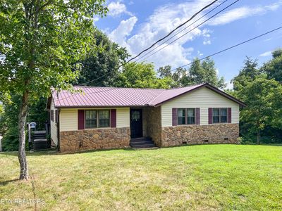 1809 Ridgecrest Dr, Dandridge, TN, 37725
