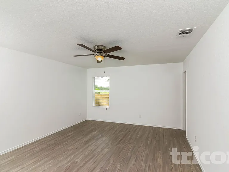 10238 Devon Wheel St — Photo 7