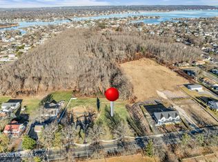 265 Port Au Peck Avenue, Oceanport, NJ 07757