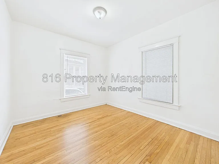 4008 Charlotte St #1 — Photo 11