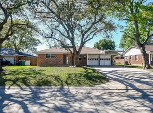 1202 Dwinnell St, Baytown, TX 77520