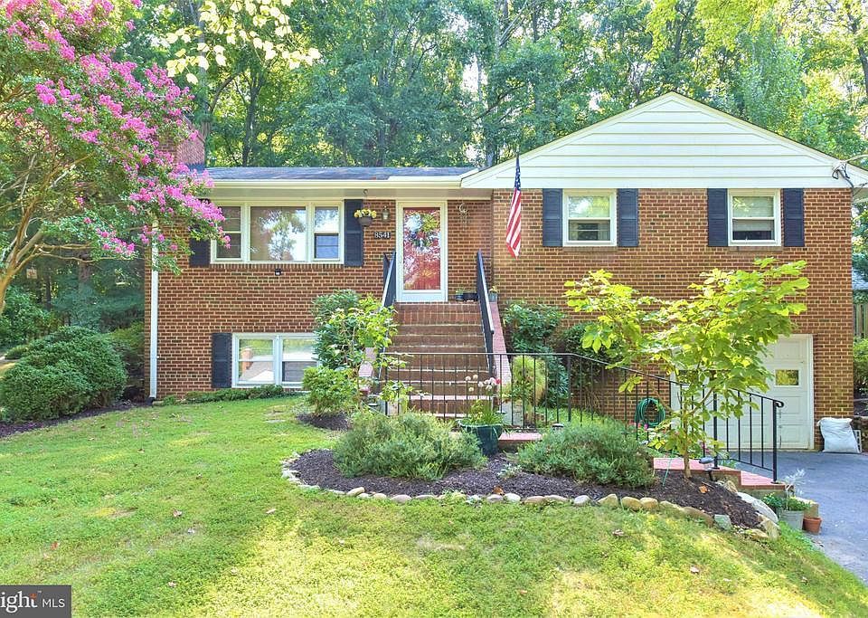 1st image of 8541 Mount Zephyr Dr
