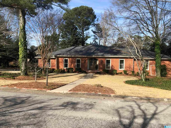 5 Christopher Way, Anniston, AL 36207