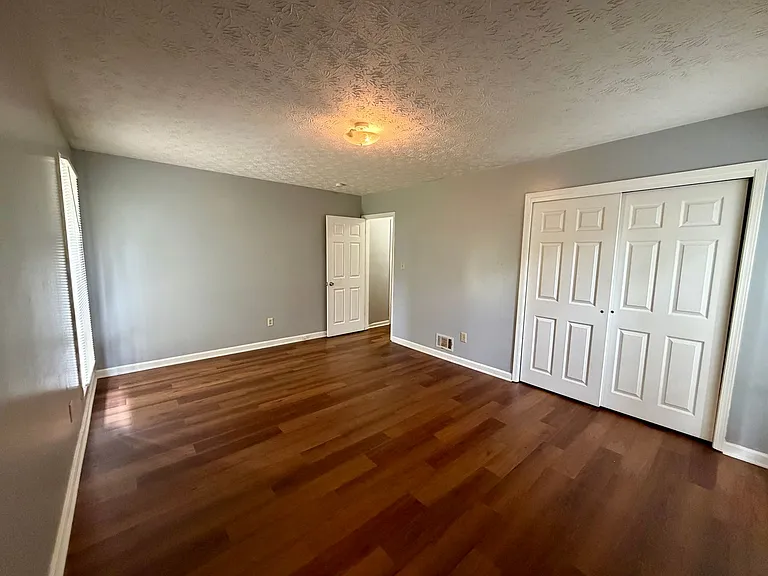 7670 Glen Devon Rd — Photo 20
