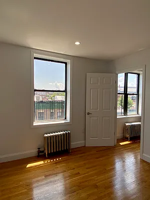 Rented by Hagstrom Management Inc | media 9