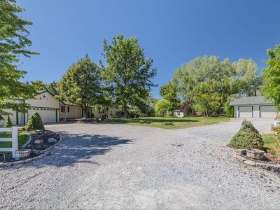 120 E Laramie Dr, Reno, NV, 89521