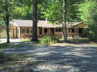 100 Woody Ln, Spruce Pine, NC 28777