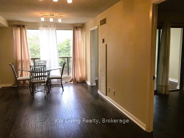 298 Jarvis St #408 — Photo 2