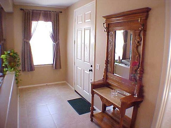 3rd image of 28332 Falcon Crest Dr