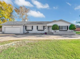 317 Cardinal Cir S, Altus, OK 73521