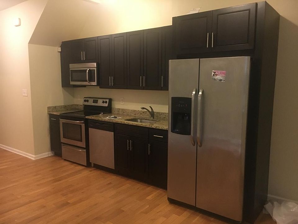 1st image of 2223 N Park Ave #1BILEVEL