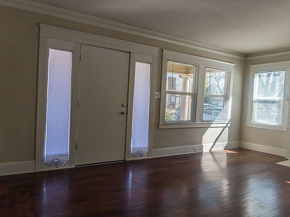 4th image of 645 N Argonaut St