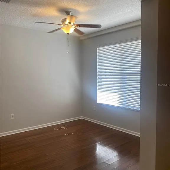 987 Fern Ave #202 — Photo 15
