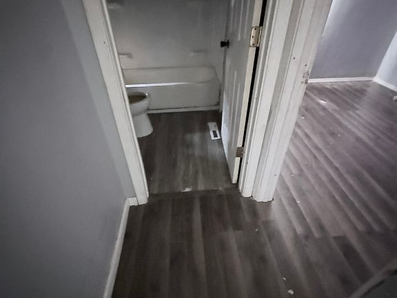 4th image of 628 W Home Ave