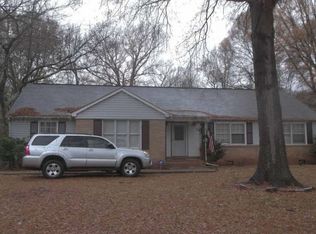 6806 Marlbrook Dr, Charlotte, NC 28212