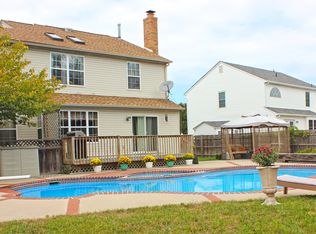 18 Orlando Dr, Sicklerville, NJ 08081