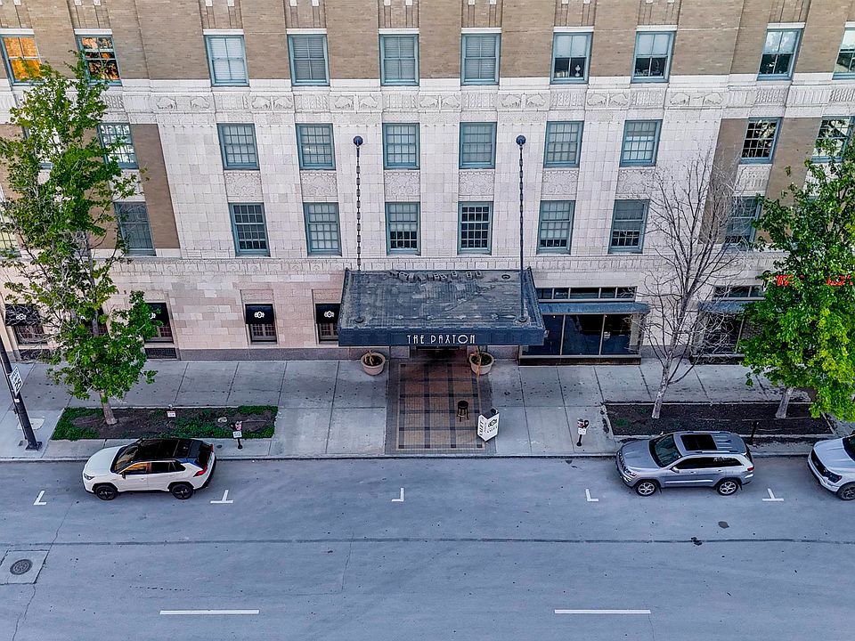 1st image of 1403 Farnam St APT 1010