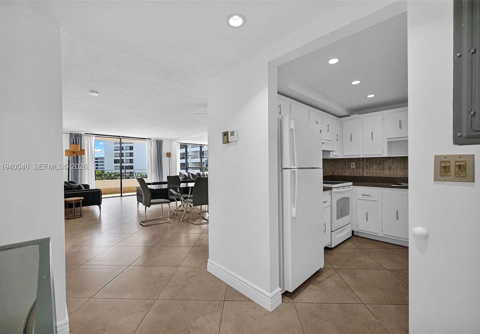 Olympus Condo Phase — Photo 3