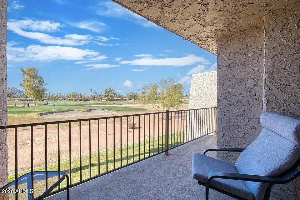 2nd image of 7356 N VIA CAMELLO DEL NORTE -- #208