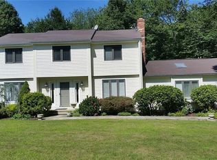 23 N Princeton Dr, Shelton, CT 06484