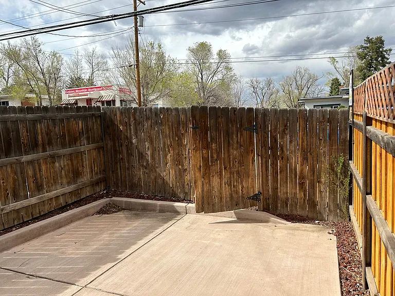 1504 Crestone Ave #B — Photo 17