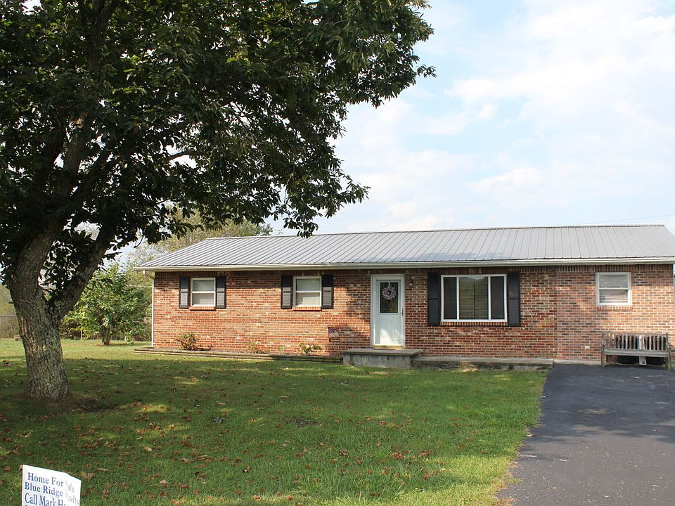 1st image of 132 Duff Cir