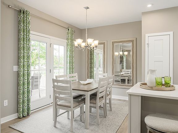 Rosecliff w Finished Basement