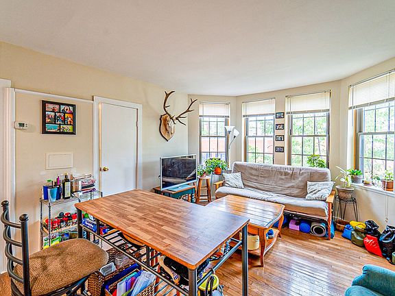 2nd image of 527 S 21st St #2R