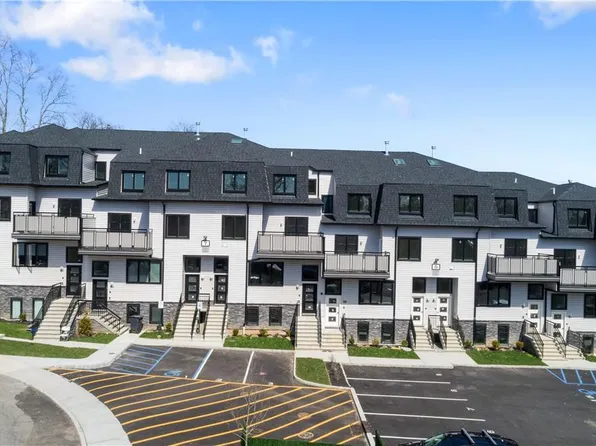 5 Nesher Court #105, Monsey, NY 10952