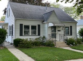 633 Home Park Blvd, Waterloo, IA 50701